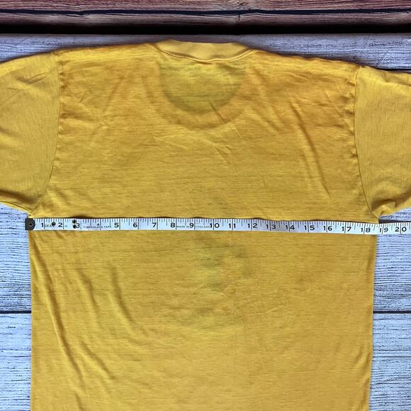 Vintage 1970s Duck Inn Houghton Lake Graphic T-shirt - Picture 5 of 8